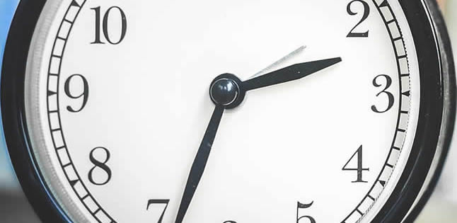 image of a wall clock representing our surgery hours